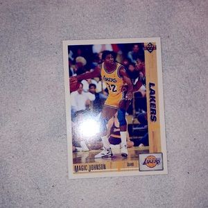 Magic Johnson upper deck 91-92 basketball trading cards (2 cards)